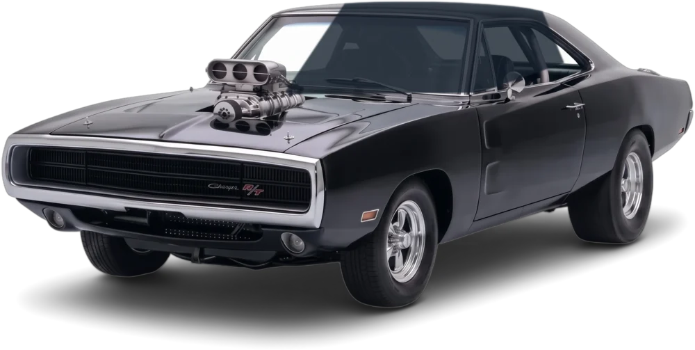 Muscle car negro con el motor al descubierto