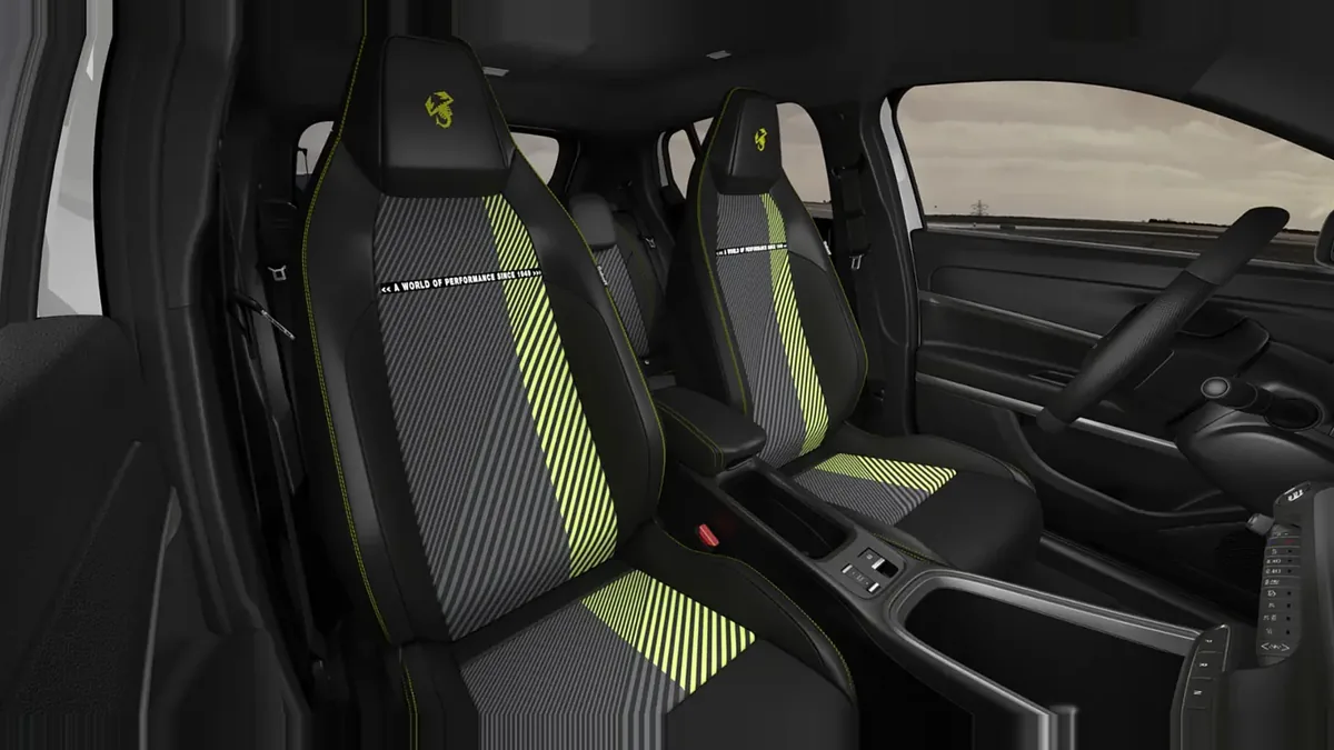 Abarth 600e Turismo, 100% eléctrico, en renting — vista 6