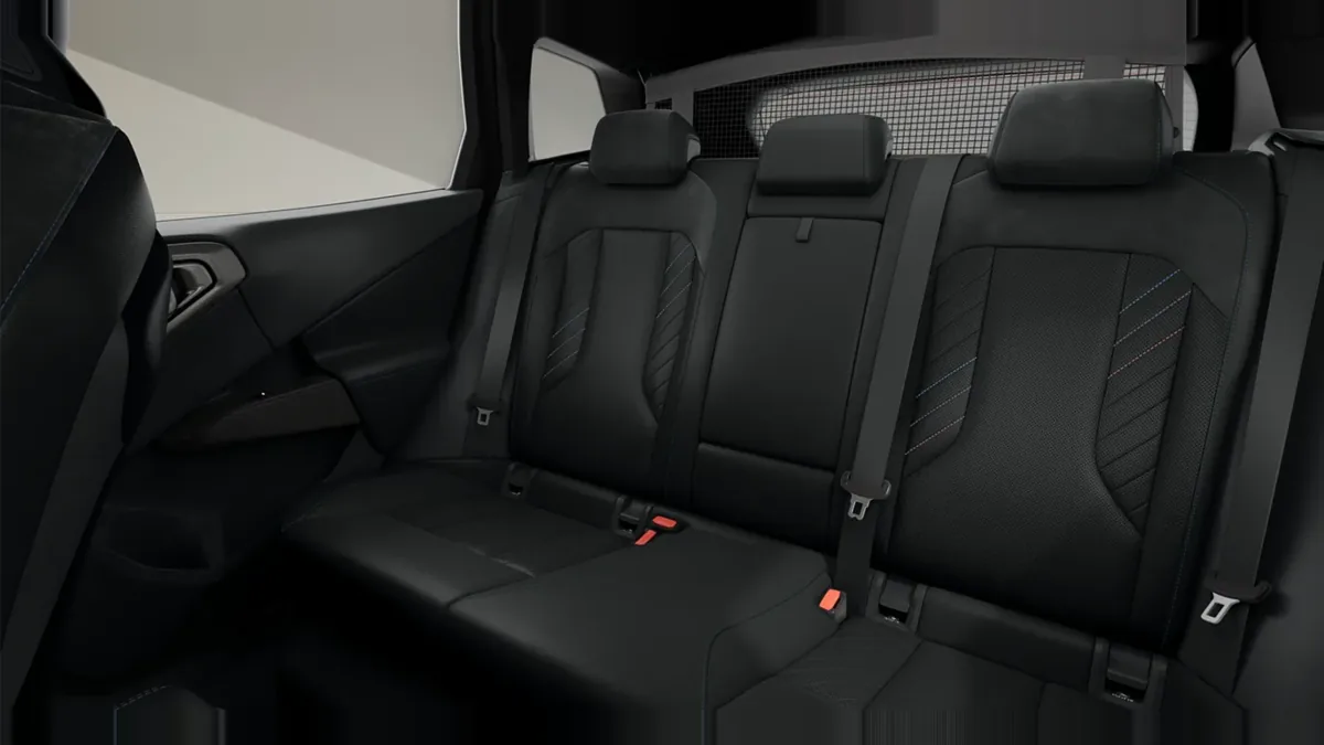 BMW X3 30e xDrive, híbrido enchufable, en renting — vista 6