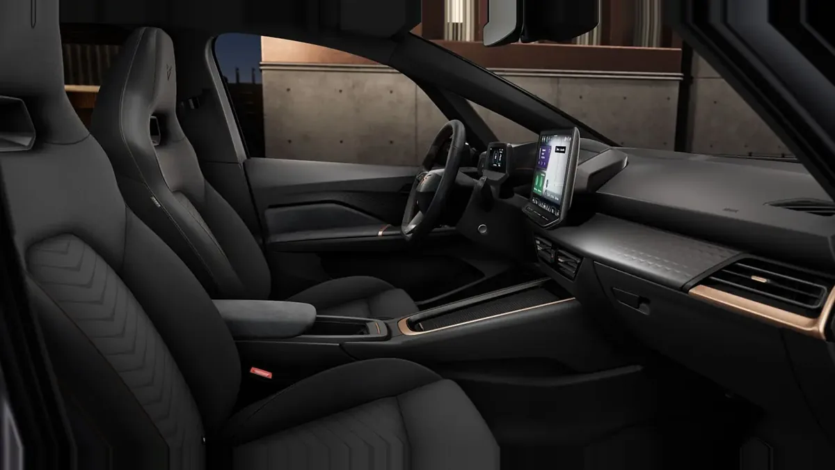 CUPRA Born e-Boost Pack Advanced Plus, 100% eléctrico, en renting — Interior