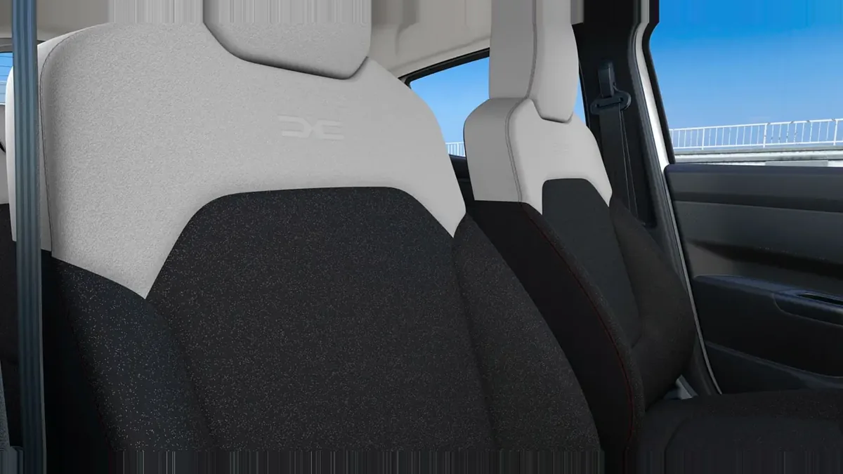 Dacia Spring Expression Electric 33kW (45CV), 100% eléctrico, en renting — Interior