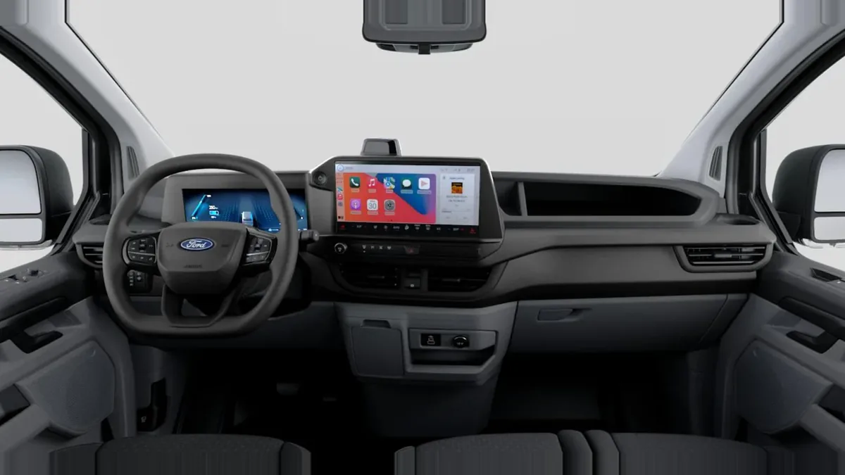 Ford TRANSIT CUSTOM  Kombi BEV 83kWh 100kW 340 L1 Trend, 100% eléctrico, en renting — Interior