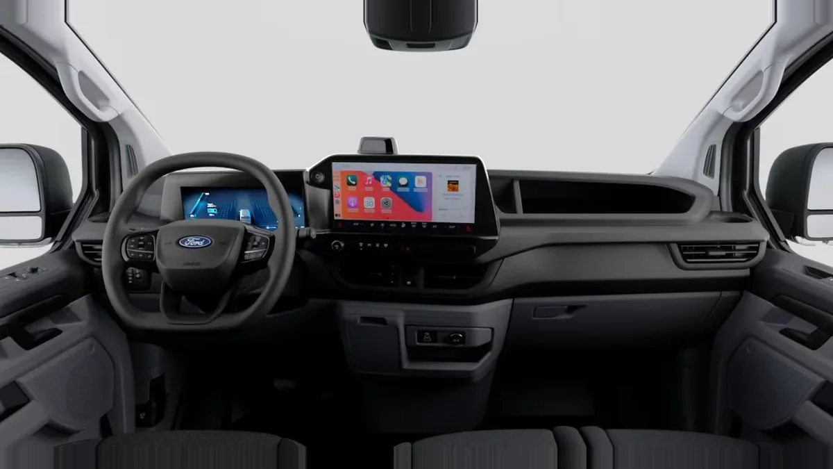 Ford TRANSIT CUSTOM Van BEV 83kWh 100kW 320 L1 Trend, 100% eléctrico, en renting — Interior