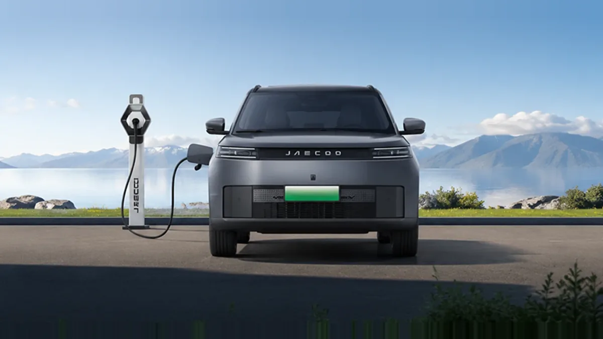 Jaecoo 5 EV Pure 155kW (211CV) 61kWh, 100% eléctrico, en renting — Trasera
