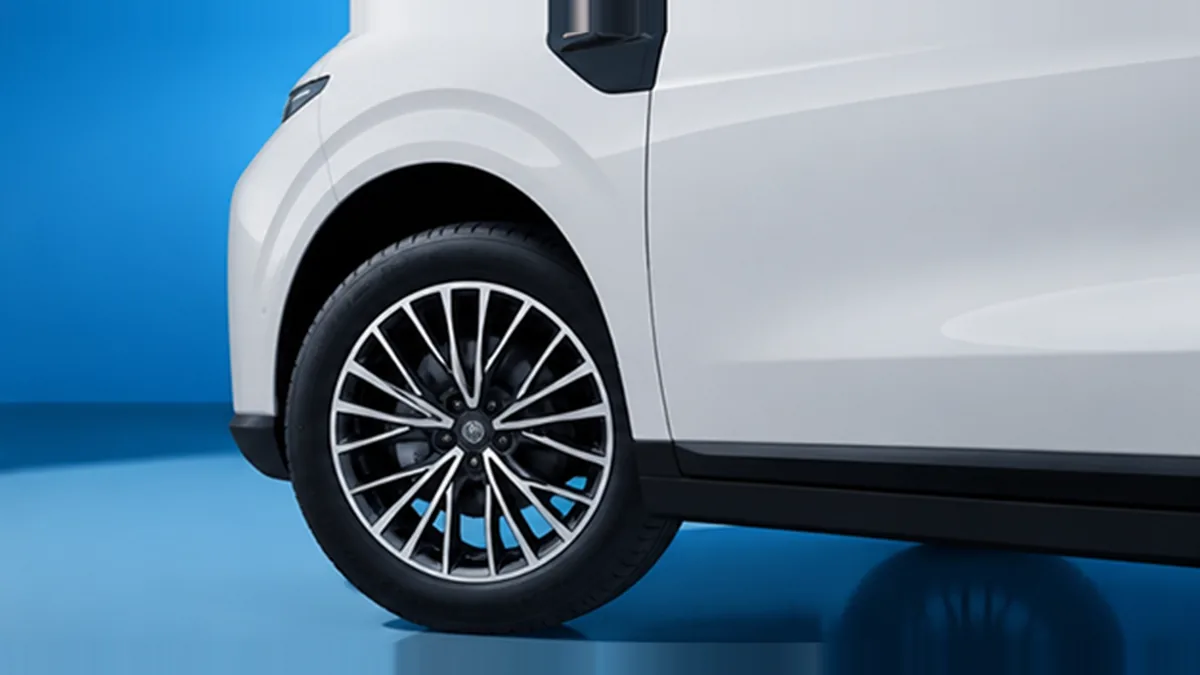 Leapmotor B10 REEV 18.8 kWh Life AT, híbrido enchufable, en renting — vista 7