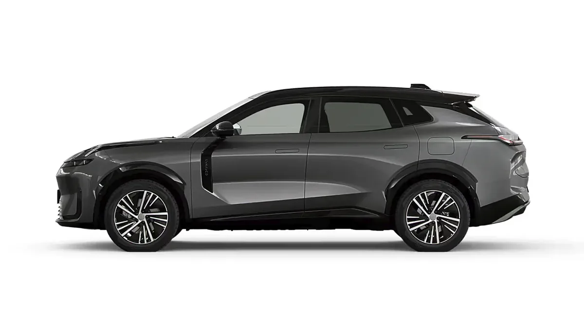 Lynk & Co 08 1.5 PHEV Core, híbrido enchufable, en renting — Lateral