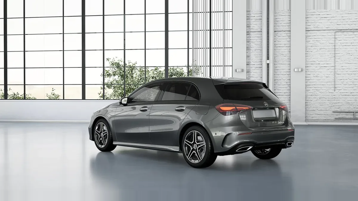 Mercedes-Benz CLASE A 250 e con tecnología híbrida EQ, híbrido enchufable, en renting — Lateral
