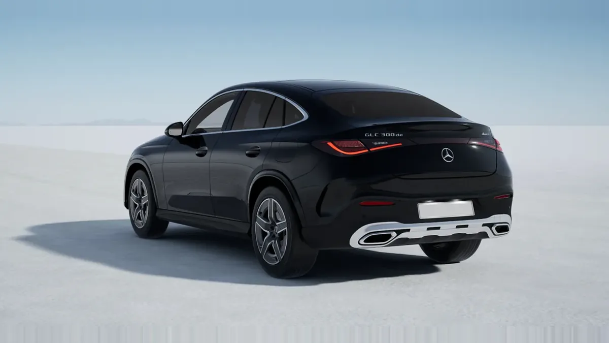 Mercedes-Benz GLC Coupé 300 de 4MATIC QS, híbrido enchufable, en renting — Trasera