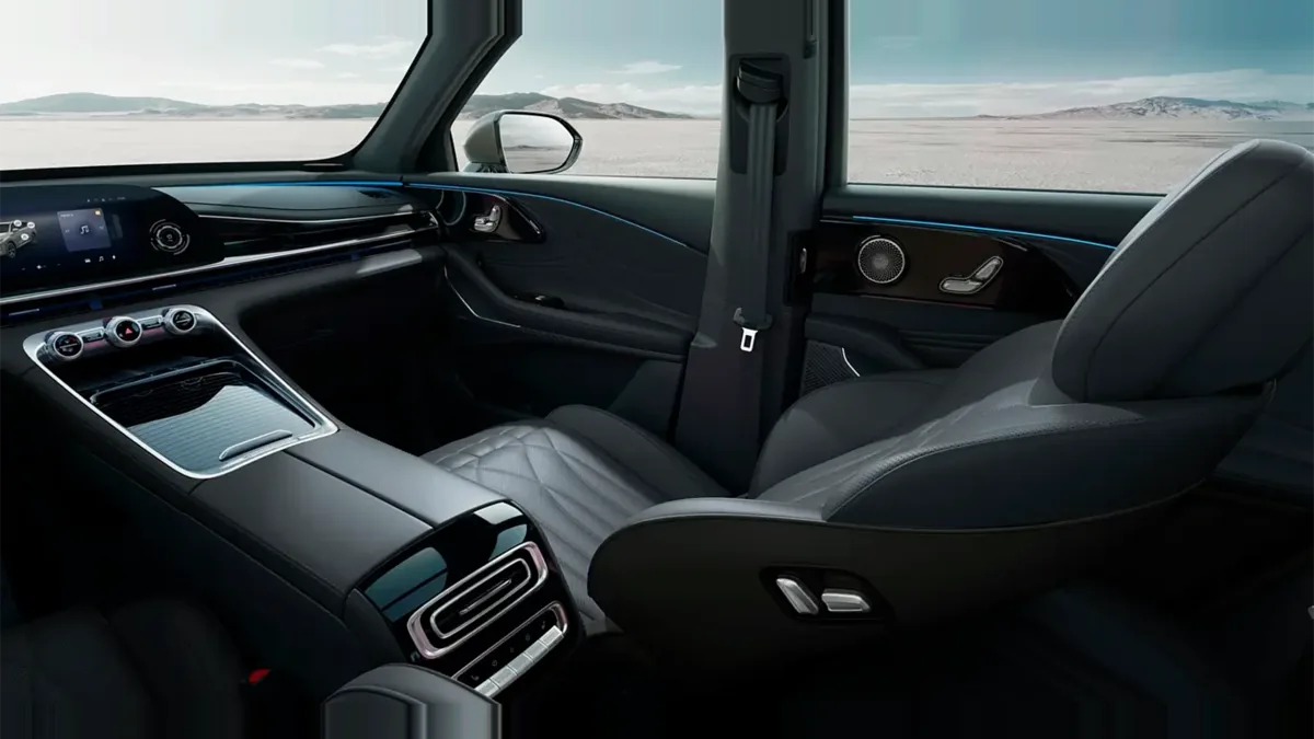 Omoda 9 SHS Premium 1.5 TGDI 3DHT 395kW (537CV) AWD, híbrido enchufable, en renting — Interior