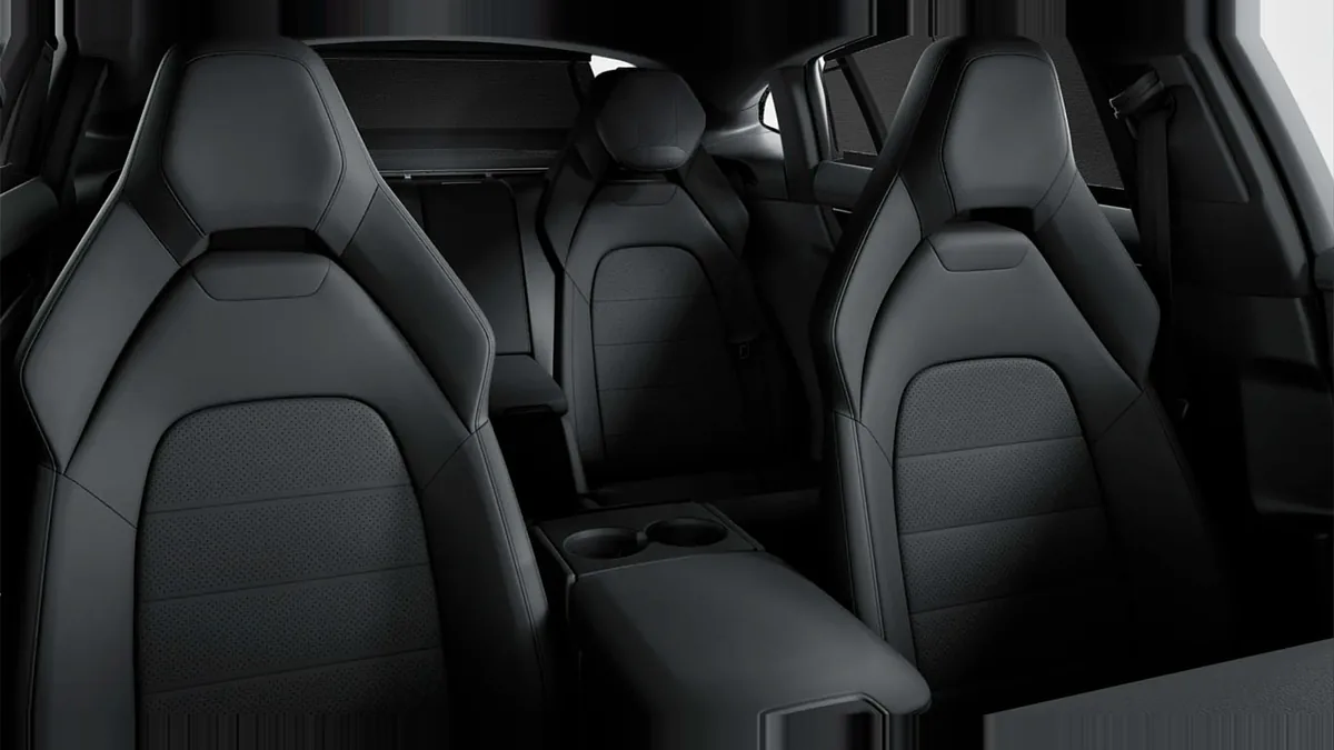 Porsche Panamera 4 E-Hybrid Executive, híbrido enchufable, en renting — Interior